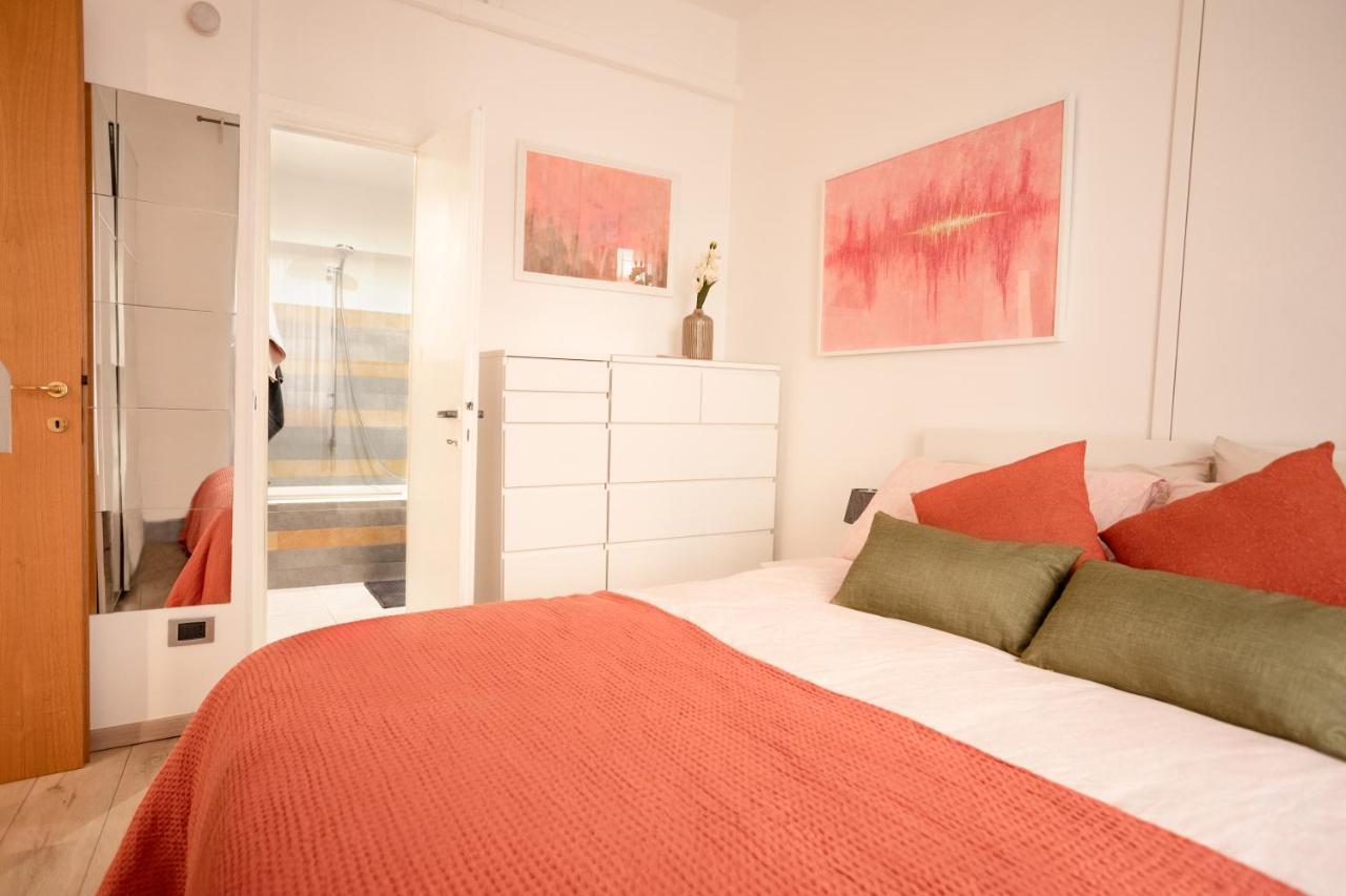 Xenia Apartments - Enjoy Porta Venezia In Modern Apt- 10 Min From Duomo ميلان المظهر الخارجي الصورة